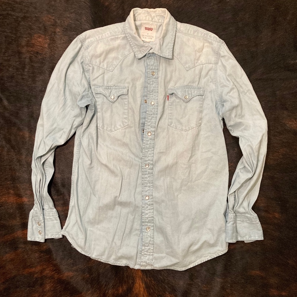 Levi Classic Denim Pearl Snap